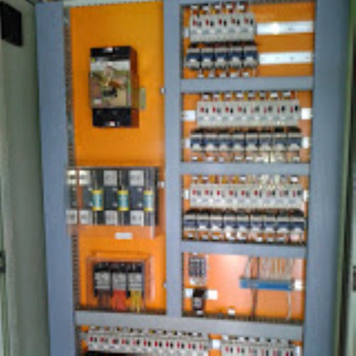 Panel de control de 2 puertas para motores 480v 